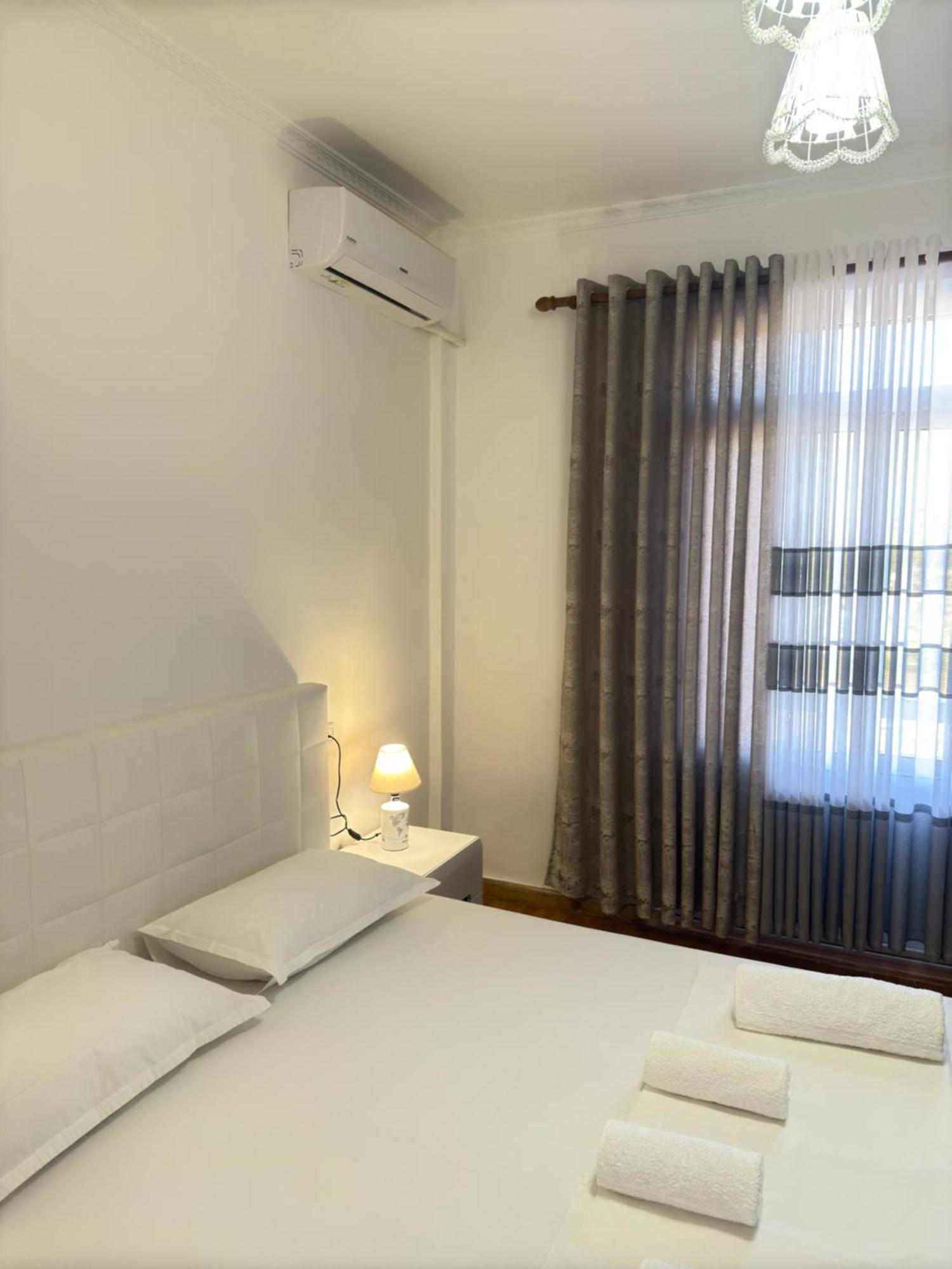 Hanna Guest House Permet Ngoại thất bức ảnh