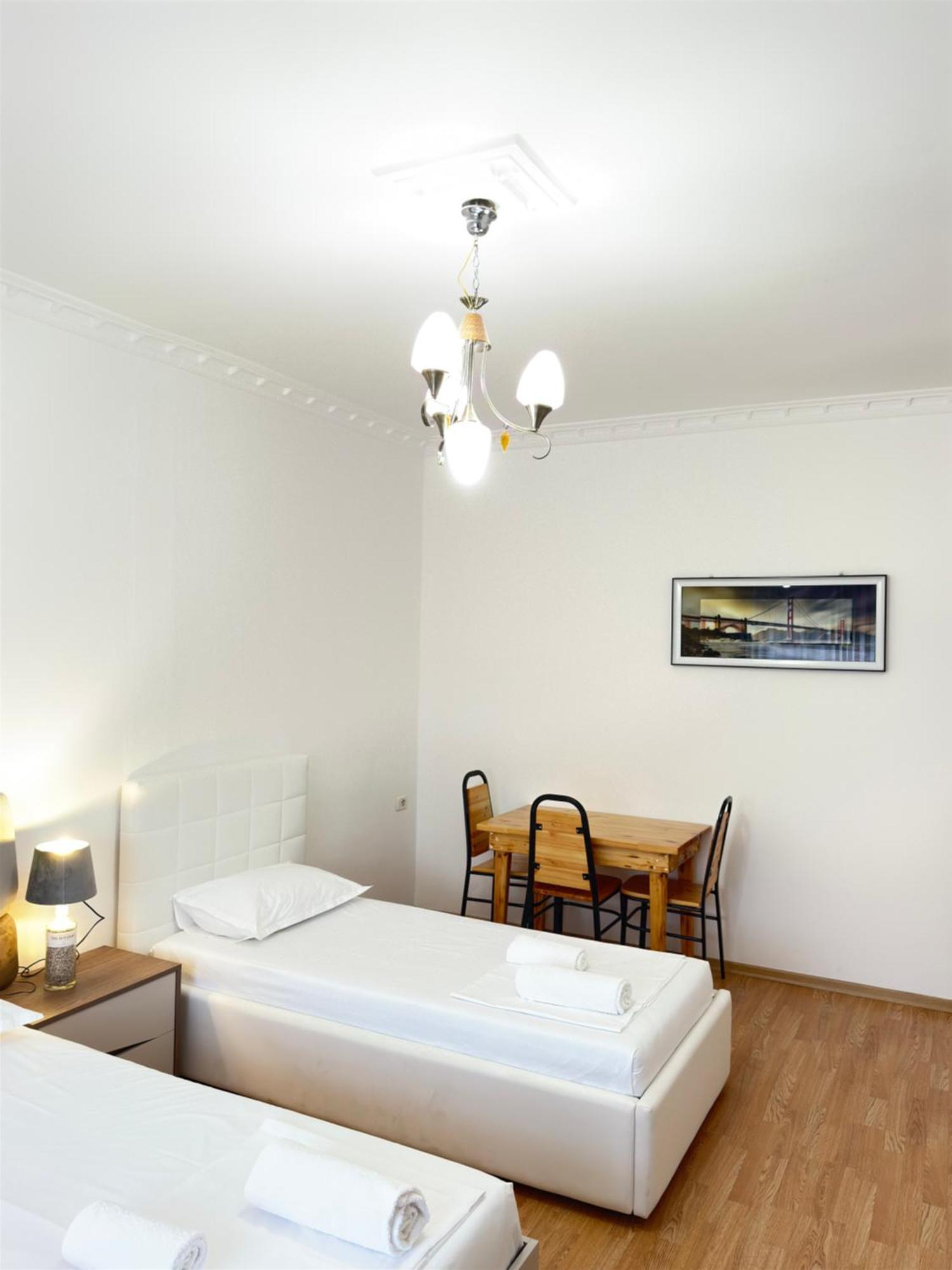Hanna Guest House Permet Ngoại thất bức ảnh