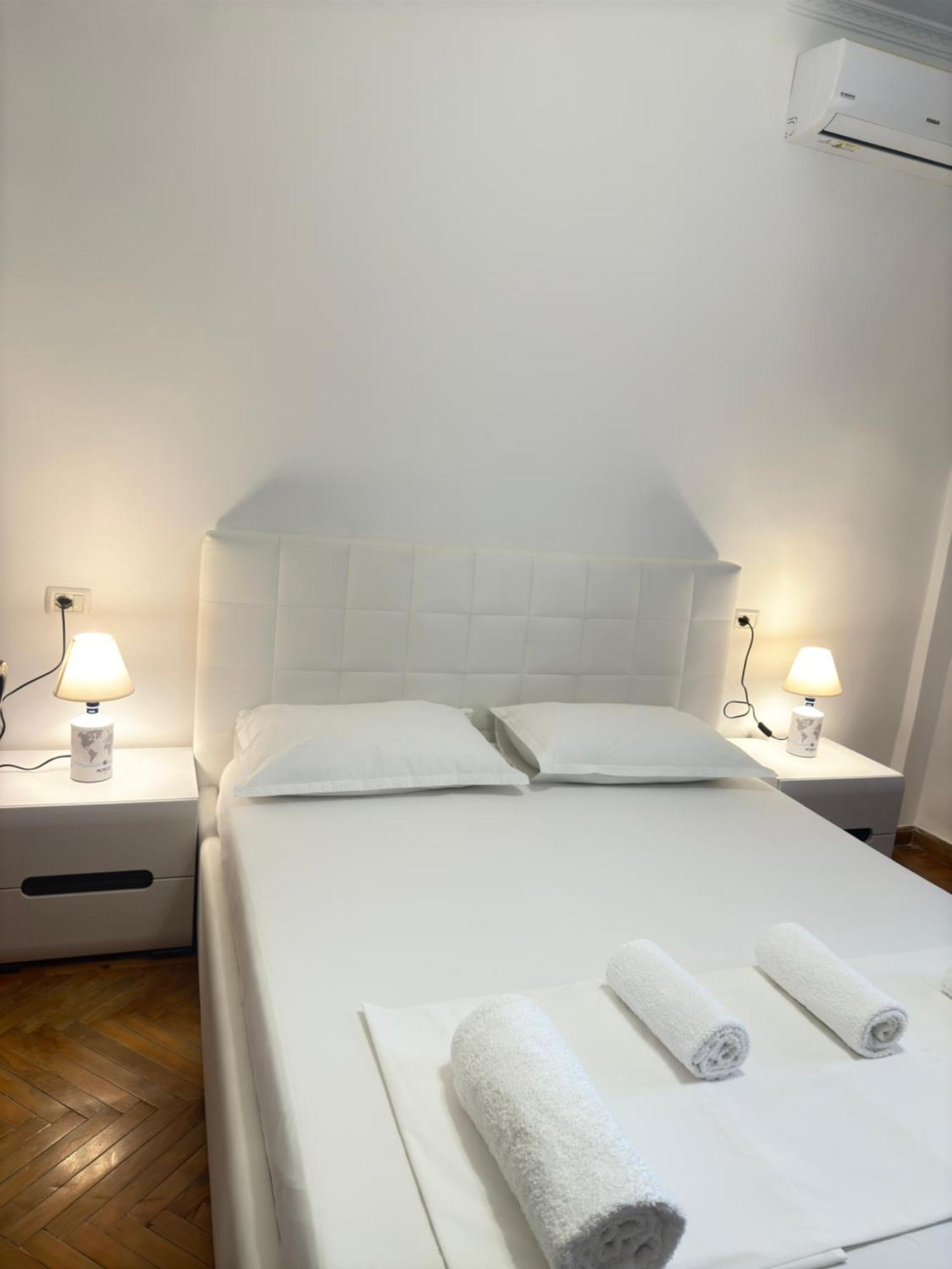 Hanna Guest House Permet Ngoại thất bức ảnh